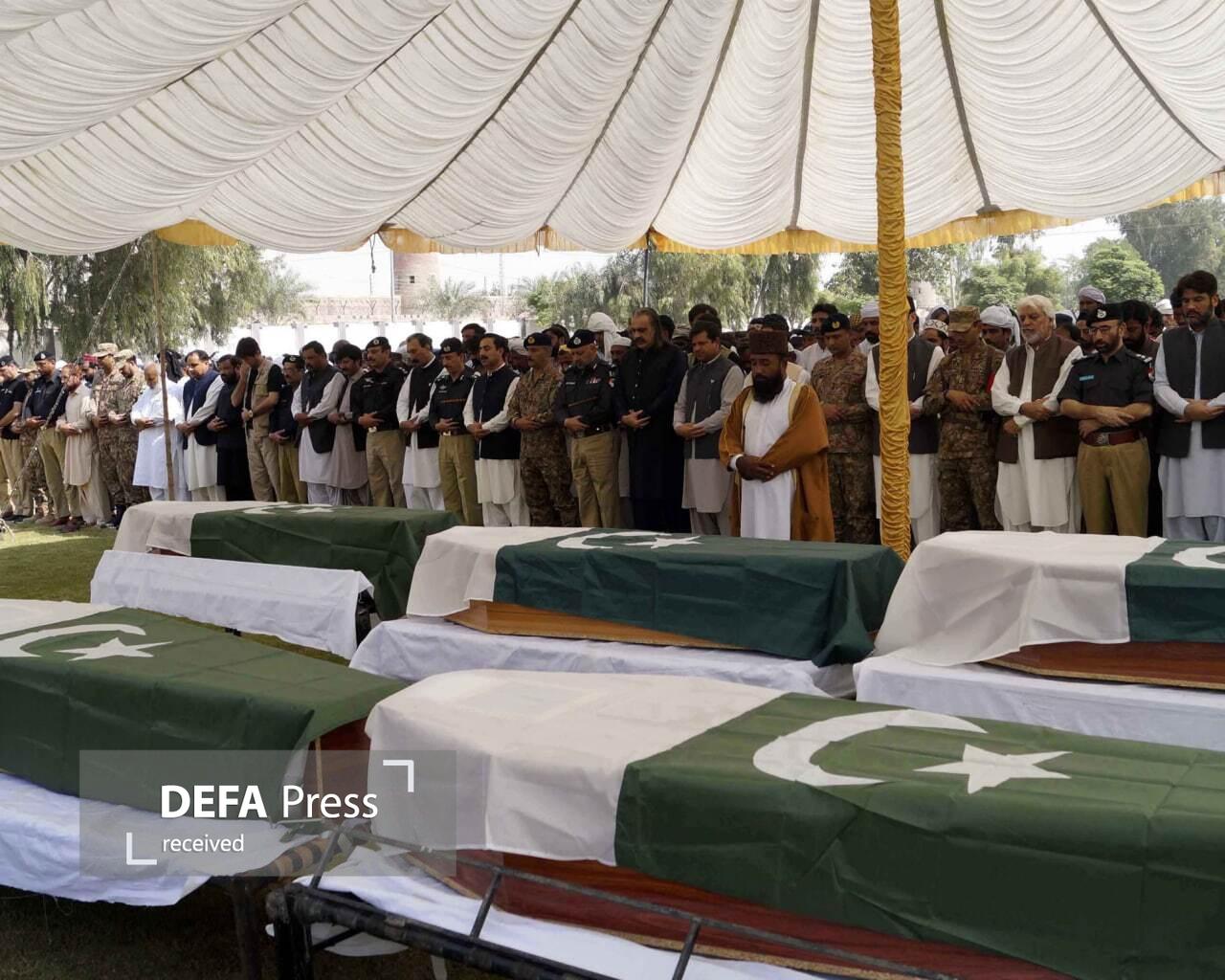 افغانستان و پاکستان در دوراهی جنگ و صلح