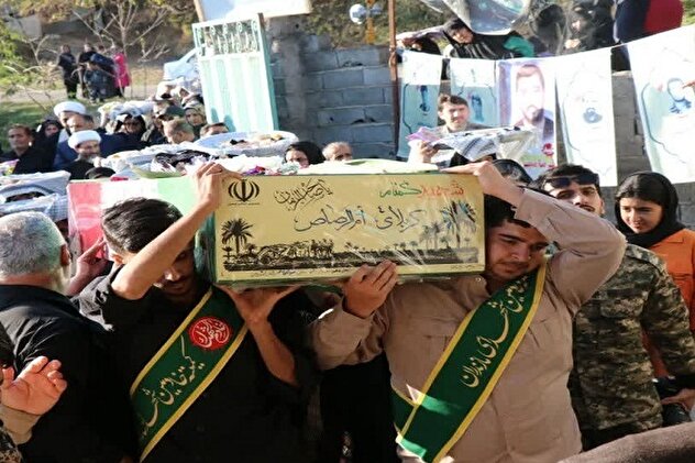 کلیپ/ تشیع و تدفین شهید گمنام ۳۵ ساله در سوادکوه