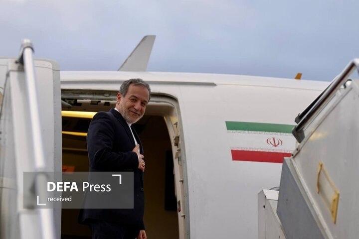 عزیمت وزیر امور خارجه به پاریس