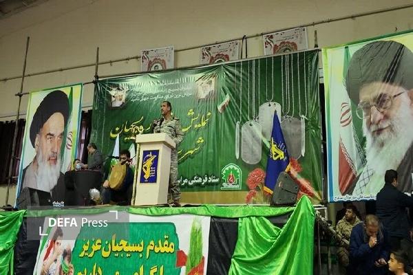 فرمانده سپاه کردستان: بسیج همیشه و در همه میدان‌ها کنار مردم بوده است