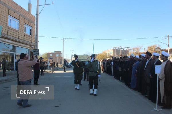 تدفین شهید گمنام عملیات «والفجر ۳» در گرماب+ تصاویر