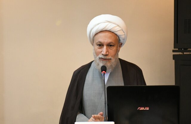 امام جمعه شیراز: پیوند اصناف و روحانیت تقویت شود