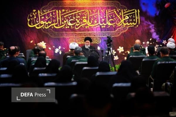 مقاومت فاطمی، الگوی امروز بسیجیان در دفاع از ولایت/ دشمن به دنبال جنگ مستقیم نیست؛ هدف او فرسایش روحیه مقاومت است مقاومت فاطمی، الگوی امروز بسیجیان در دفاع از ولایت/ دشمن به دنبال جنگ مستقیم نیست؛ هدف او فرسایش روحیه مقاومت است