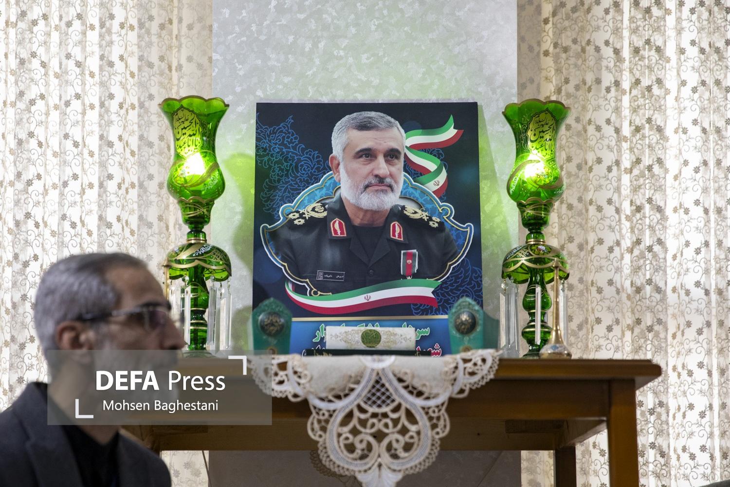 شهید حاجی‌زاده؛ علمدار فعالیت‌های قرآنی در سپاه/ ماجرای نامه نوه شهید به امام‌خامنه‌ای