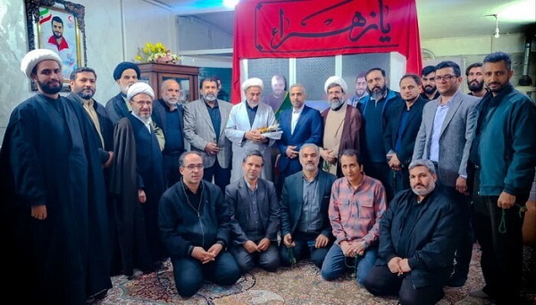 دیدار اصحاب رسانه قم با خانواده بسیجی شهید مدافع امنیت