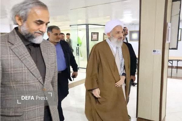 نمایش میکرو تئاتر «آخرین راوی» با حضور نماینده ولی فقیه در استان مازندران نمایش میکرو تئاتر «آخرین راوی» با حضور نماینده ولی فقیه در استان مازندران