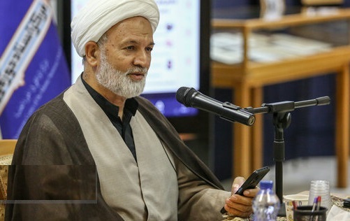 روانبخش: تبیین اندیشه‌های قرآنی رهبر انقلاب اسلامی ضروری است