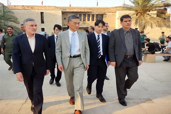 بازدید سفیر ژاپن از موزه دفاع مقدس و مقاومت خرمشهر