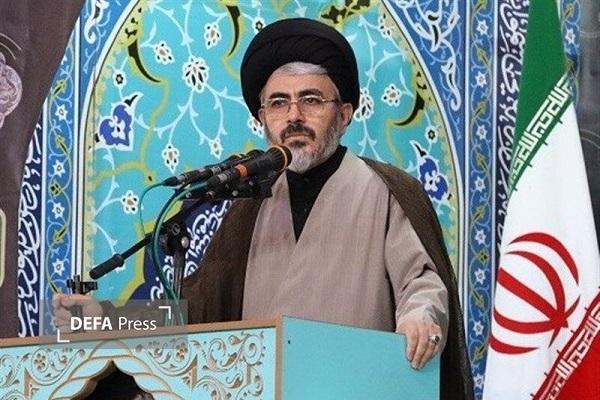 حضرت ام البنین الگوی خانواده های شهدا است