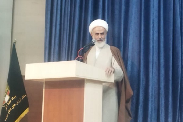 حجت الاسلام محمدی‌سیرت: حضور روحانیت در جبهه‌ها مشروعیت انقلاب اسلامی را استوارتر کرد