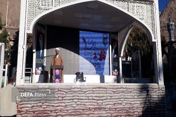 یاد شهدا در مراسم «مهمانی لاله‌ها» کرمان گرامی داشته شد+تصاویر