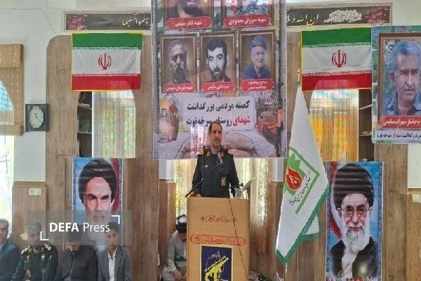 یادواره شهدای سرخه‌توت سروآباد با حضور فرمانده سپاه کردستان برگزار شد