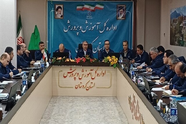 مسئولیتی که بر عهده مدیران آموزشی قرار دارد رسالتی اجتماعی و فرهنگی است