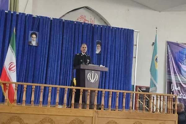 نیروی دریایی ستون استوار امنیت و اقتصاد کشور است