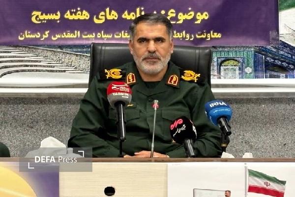 امیدآفرینی و آگاه‌سازی مردم راهکار مقابله با توطئه‌های دشمنان است