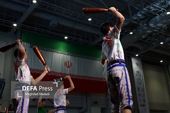 گرامیداشت هفته بسیج در دارالشهدا تهران