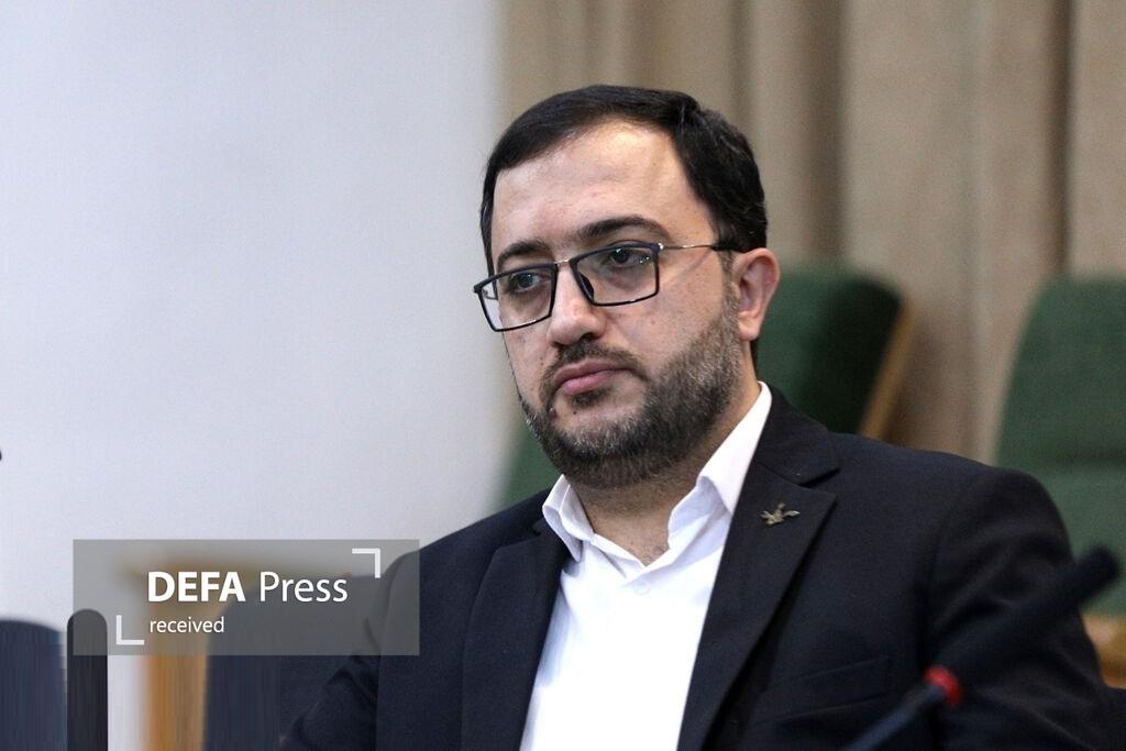 کودکان و نوجوانان ابوموسی، سیری و تنب بزرگ بورسیه کانون زبان میشوند کودکان و نوجوانان ابوموسی، سیری و تنب بزرگ بورسیه کانون زبان میشوند