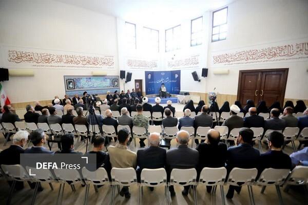 دایره امر به معروف را در جامعه تنگ نکنیم