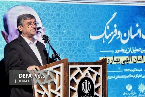 شاهرخی: دانشنامه لرستان تدوین می‌شود