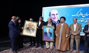 آیین نکوداشت «سکندر امان‌الهی بهاروند» در خرم‌آباد برگزار شد