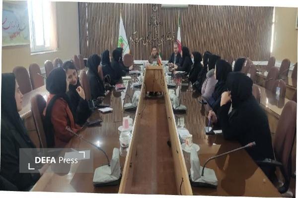 نقش‌آفرینی بانوان مهمترین عامل استحکام خانواده و جوانی جمعیت است