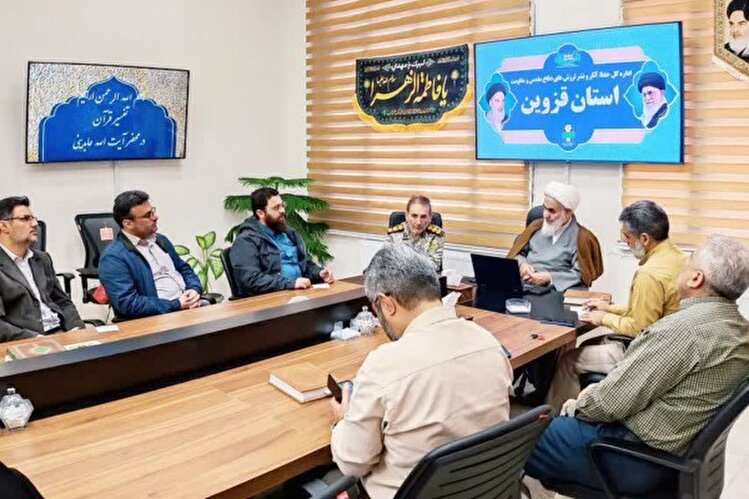 تبیین حقیقت «عقل الهی» و مراتب حیات انسان در محضر آیت‌الله عابدینی