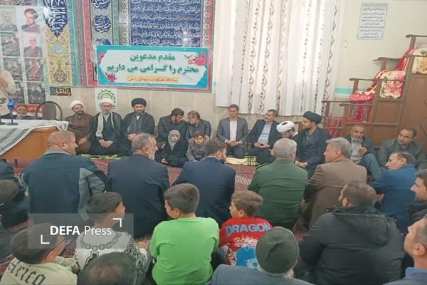 اقتدار و عزت امروز کشور را مدیون خون شهدا هستیم اقتدار و عزت امروز کشور را مدیون خون شهدا هستیم