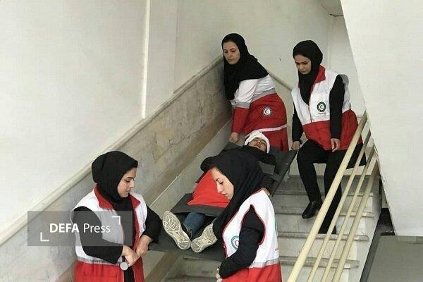 رقابت ۶۵ دختر سیستان و بلوچستانی در مسابقات امدادی-ورزشی «رفاقت یاس»