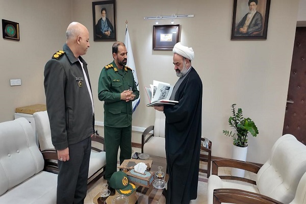 فیلم/چگونگی ترویج و تبیین فرهنگ مقاومت در جامعه توسط اداره کل فرهنگ و ارشاد اسلامی استان یزد