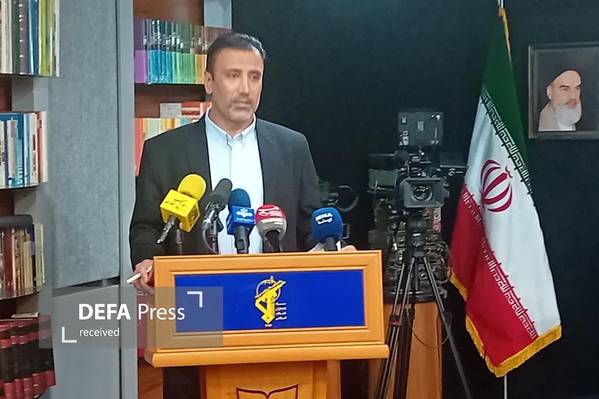 حکمتیان: تاریخ شفاهی ۱۲ مسئول تبلیغات دوران دفاع مقدس اخذ شده است حکمتیان: تاریخ شفاهی ۱۲ مسئول تبلیغات دوران دفاع مقدس اخذ شده است