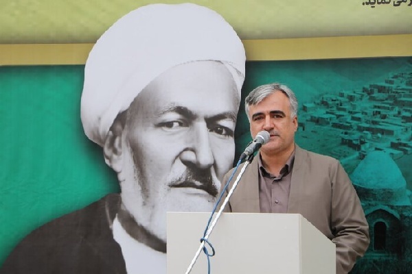 از پوستر همایش اندیشه‌های آیت‌الله مردوخ کردستانی رونمایی شد