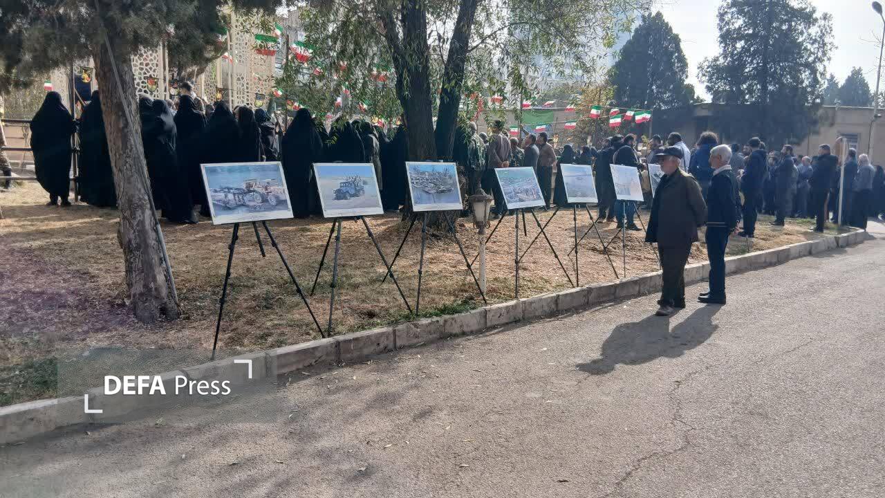 نمایشگاه «سنگرسازان بی‌سنگر» در قزوین برگزار شد