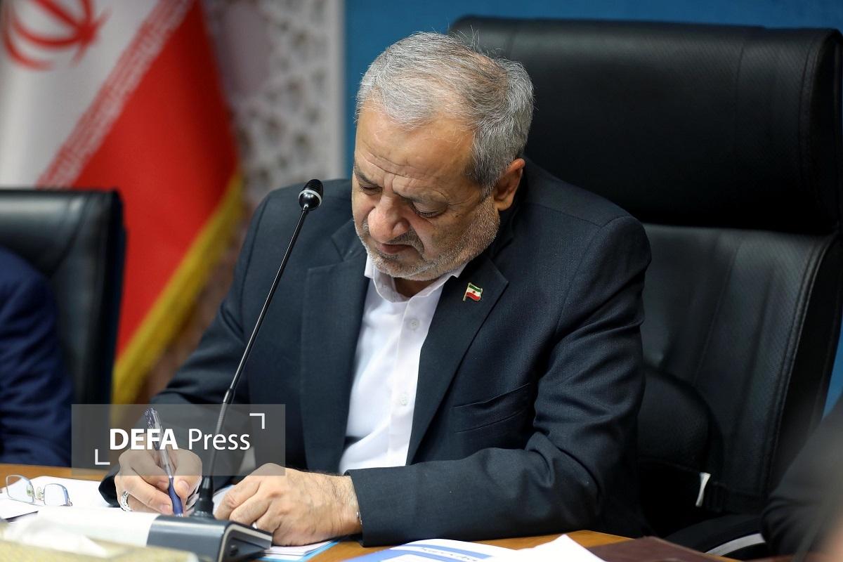 خون سرخ دانشآموزان بیدفاع مدرسه میناب، سندی بر مظلومیت ملت ایران و جنایات دشمن است خون سرخ دانشآموزان بیدفاع مدرسه میناب، سندی بر مظلومیت ملت ایران و جنایات دشمن است