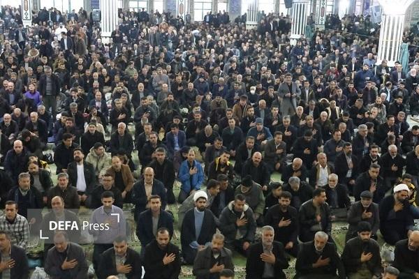 نماز عید سعید فطر در چهارمحال و بختیاری اقامه شد نماز عید سعید فطر در چهارمحال و بختیاری اقامه شد