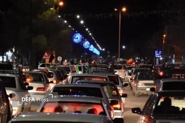 استقبال خودرویی مردم قزوین از پیکر هشت شهید نبرد رمضان برگزار شد