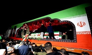 تصاویر / مراسم وداع مردم اصفهان با شهدای محله هفتون