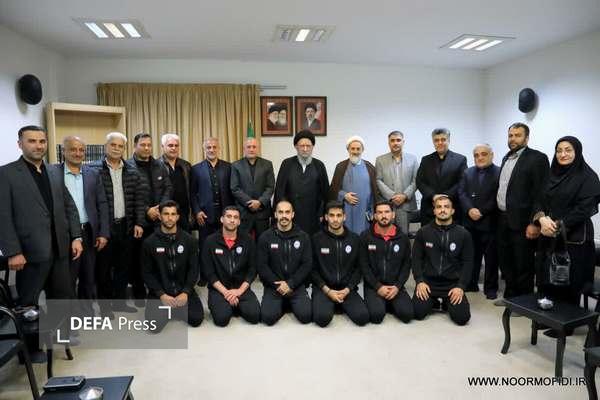 آیت الله نورمفیدی: تحولات داخلی در آمریکا نشانه قدرت ایران است