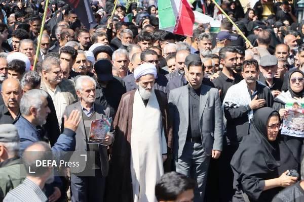 تشییع پیکر سرباز شهید «زمانی آریمی» در ساری+ تصاویر