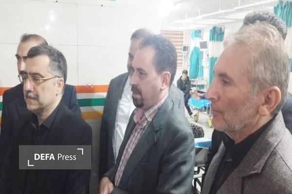 معاون وزیر بهداشت به همراه نماینده مجلس و مدیرکل حفظ آثار قزوین از مجروحان جنگ رمضان عیادت کردند معاون وزیر بهداشت به همراه نماینده مجلس و مدیرکل حفظ آثار قزوین از مجروحان جنگ رمضان عیادت کردند