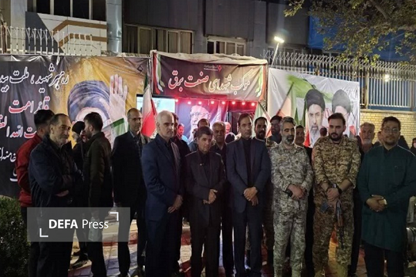 حضور فرماندار مشهد در موکب «شهدای صنعت برق» و تقدیر از خدمت‌رسانی به زائران و مجاوران