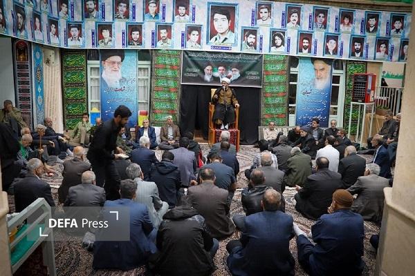 تصاویر/ روضه خوانی ۶۳ ساله در یزد همزمان با آغازین روز‌های سال