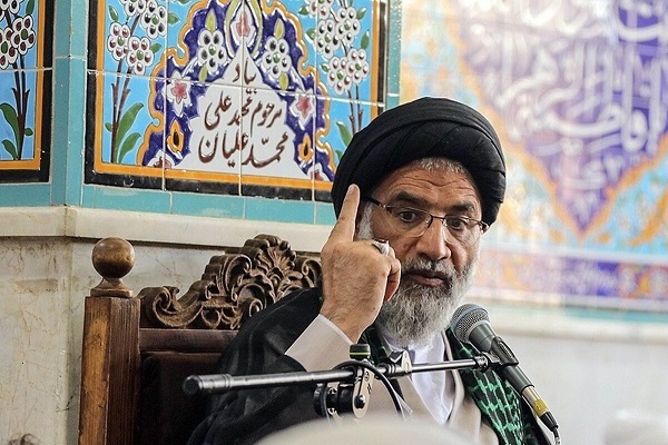 امام جمعه اهواز: مردم با وجود تمام مشکلات در میدان حضور دارند
