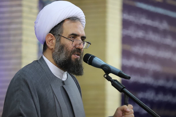 امام‌جمعه مهستان: آمریکا چاره‌ای جز کوتاه آمدن در مقابل ایران ندارد