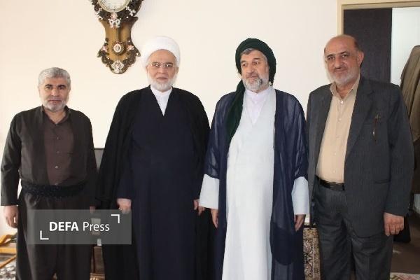 نماینده ولی‌فقیه کردستان در دیدار‌هایی صمیمانه از روحانیون سنندج تقدیر کرد