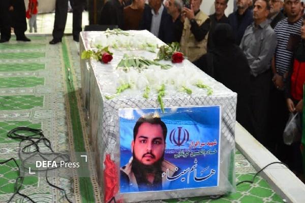مراسم تشییع شهید هاشم سینا در گچساران+ تصاویر