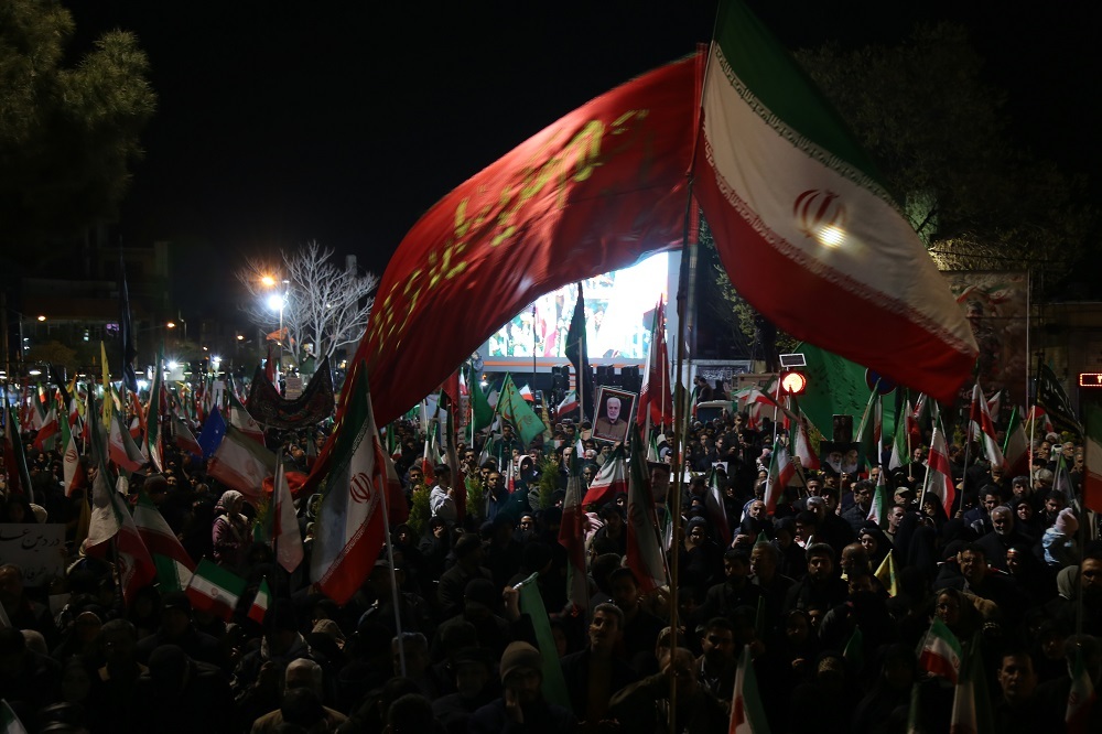 تصاویر/ سی و ششمین شب حماسه حضور مردم اراک با شعار مرگ بر وطن فروش خائن