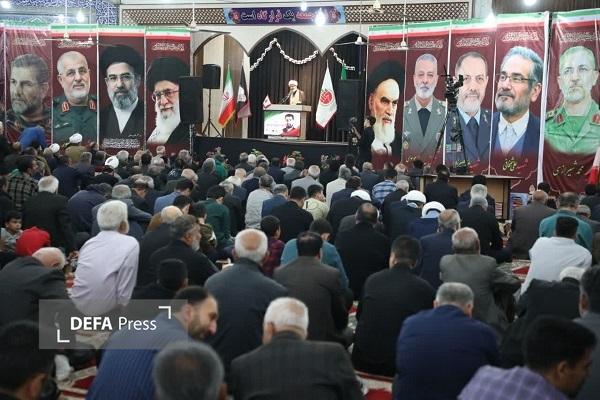 حضور معنادار مردم، دشمن را وادار به عقبنشینی خواهد کرد/ دشمن به «جنگ روایتها» و «اختلافافکنی» دل بسته است حضور معنادار مردم، دشمن را وادار به عقبنشینی خواهد کرد/ دشمن به «جنگ روایتها» و «اختلافافکنی» دل بسته است