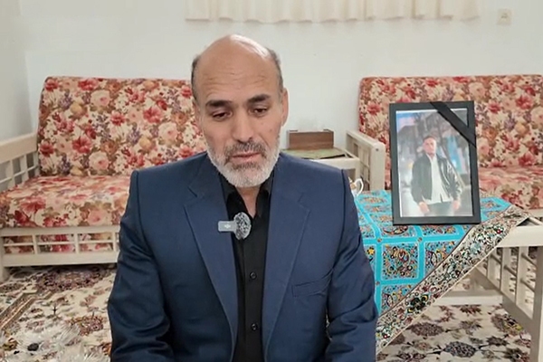 فیلم/ پسرم را از من گرفتند اما روحیه انقلابی‌ام را هرگز