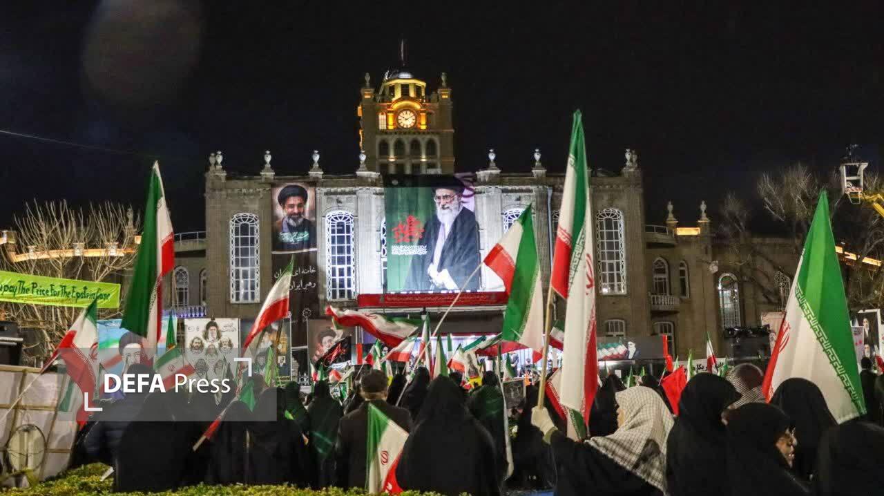 قرار ما، شب میدان ساعت قرار ما، شب میدان ساعت