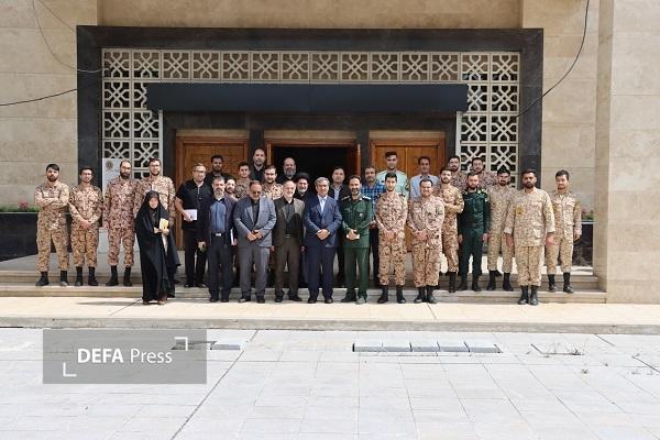 بازدید سرزده استاندار خراسان رضوی از موزه دفاع مقدس و مقاومت خراسان رضوی+ تصاویر